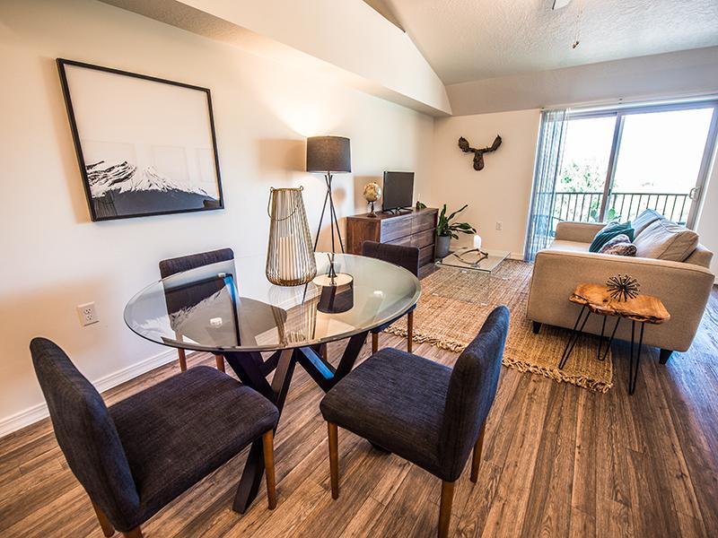 Dining Room | Wasatch Commons 84032 Apartments