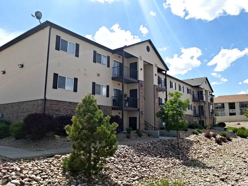 Exterior | The Village at Silver Ridge