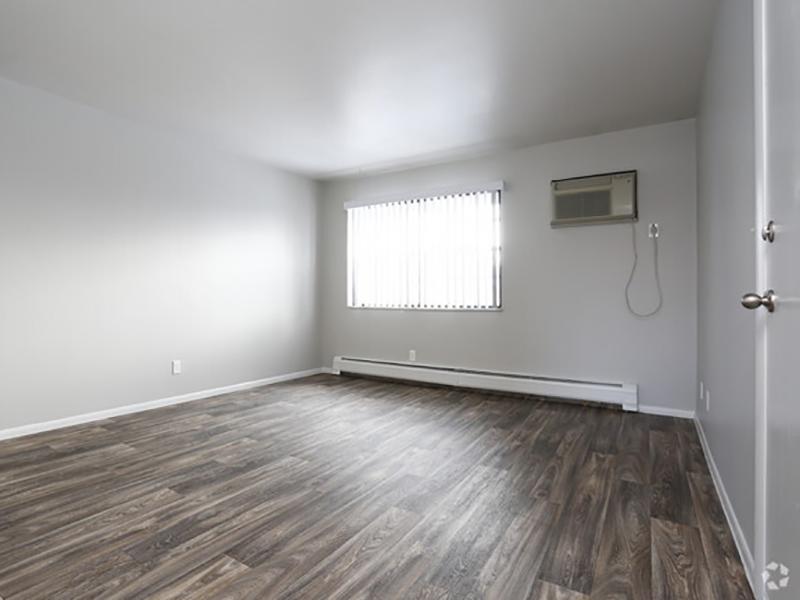 Living Room | Franklin Flats