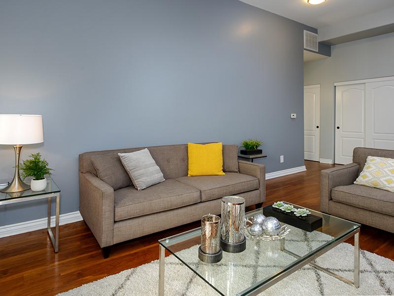 Hardwood Flooring | Hollywood View Towers