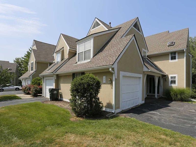 Exterior - Townhomes - Three Fountains