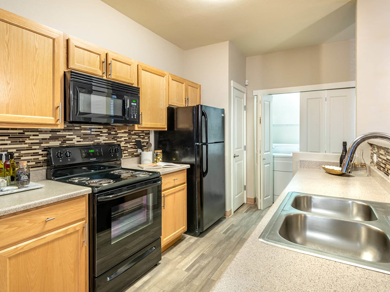 Kitchen | Solaire Apartments in Albuquerque, NM