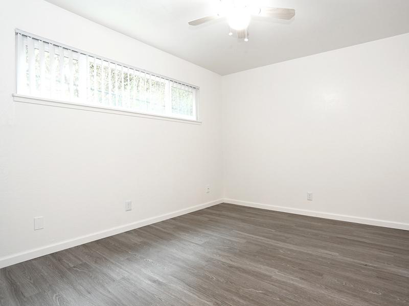 Room | Sur Apartments