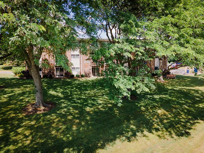 Building Exterior | Wellington Creek Apartments