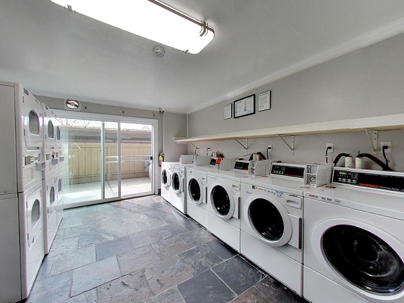 Washer/Dryer | Sunset Pines Apartments