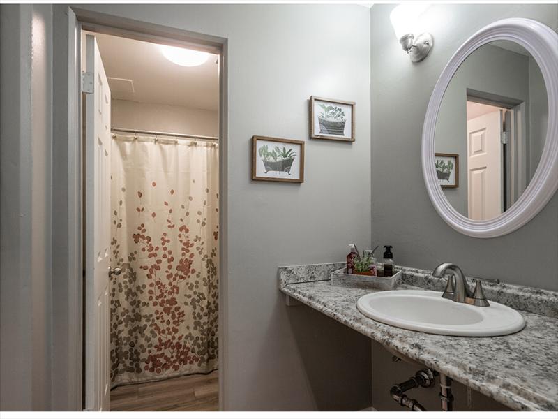 Model Bathroom | Continental Court Apartments