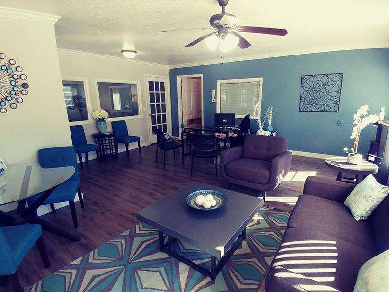 Leasing Office | Apartments at Decker Lake