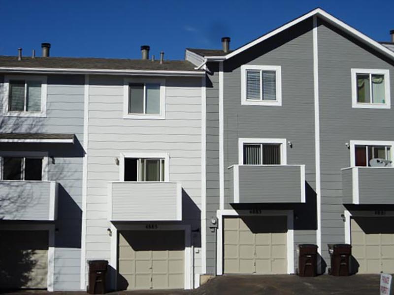 Building | Carefree Village Townhomes
