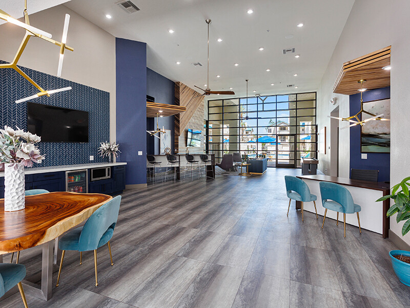 Clubhouse Lobby | The Met at 3rd and Fillmore Apartments in Phoenix, AZ