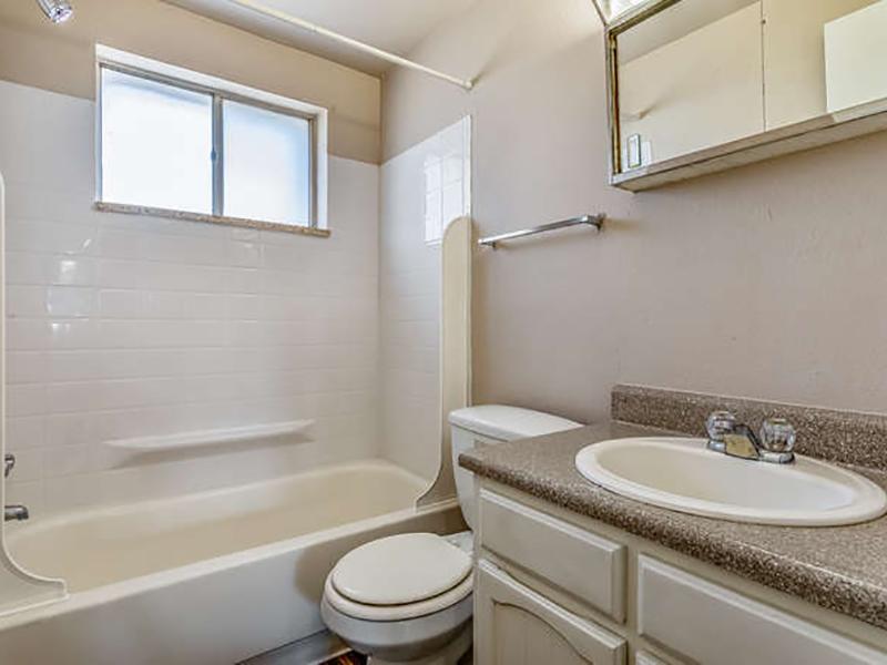 Bathroom | Bridge Square Apartments