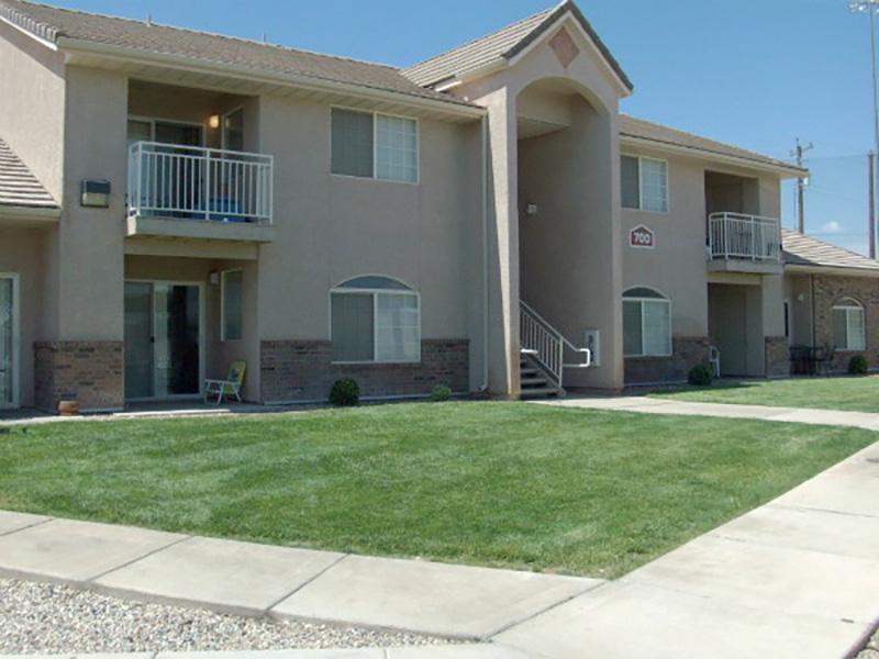 Building Exterior | Desert Rose
