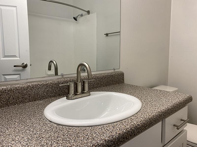 Bathroom | The Pointe at Fort Union