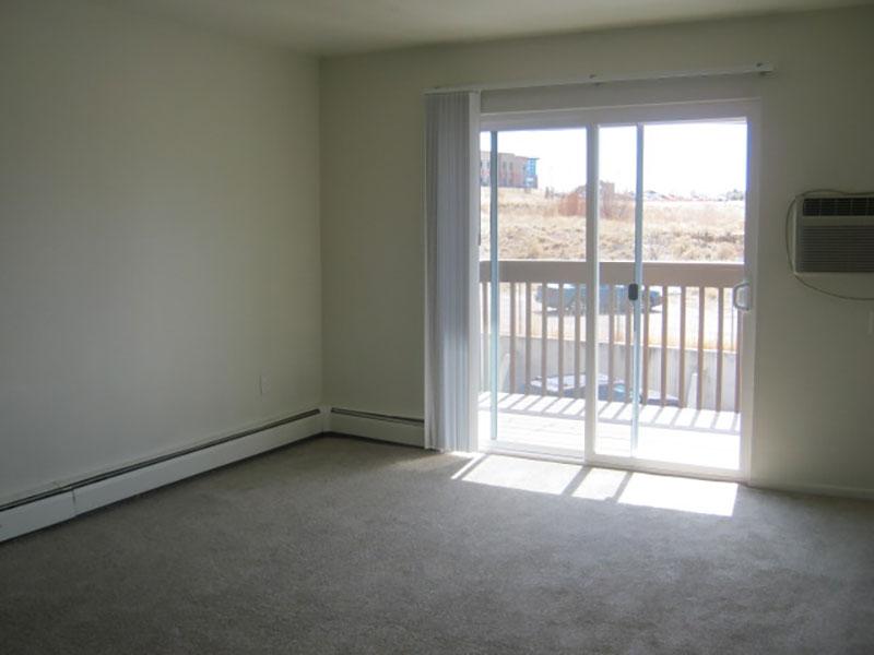 Mountain Ridge Apartments