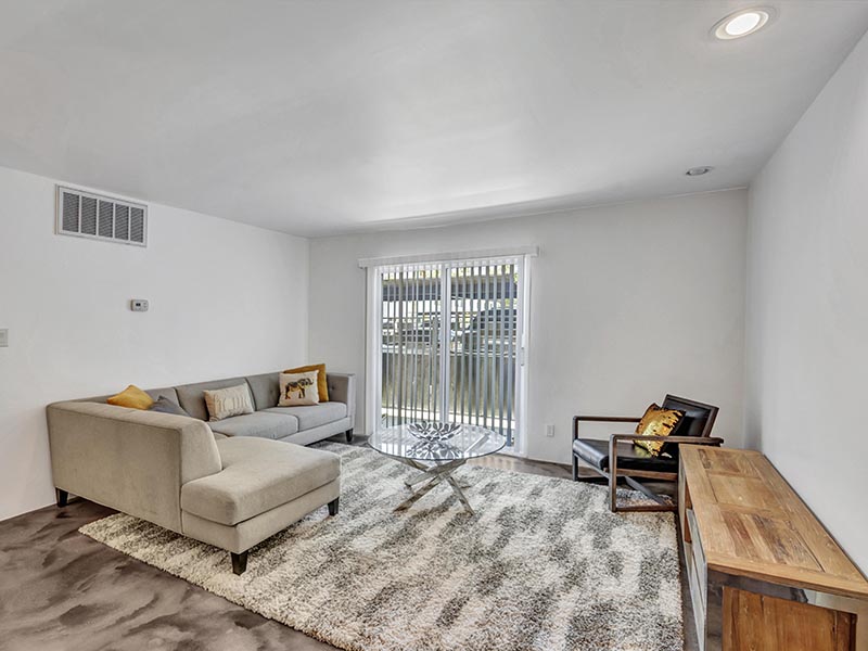 Living Room | 454 West Brown Apartments