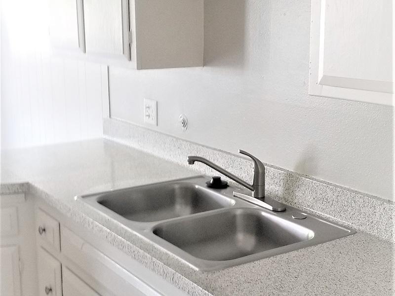 Kitchen | Anaheim Cottages in Anaheim CA