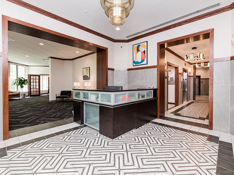 Lobby | Maple Pointe