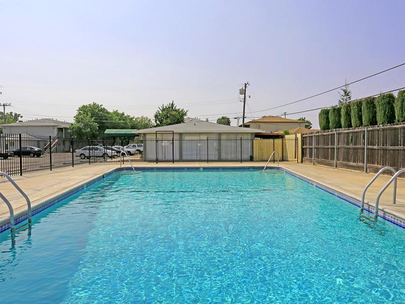 Pool | Sur Apartments