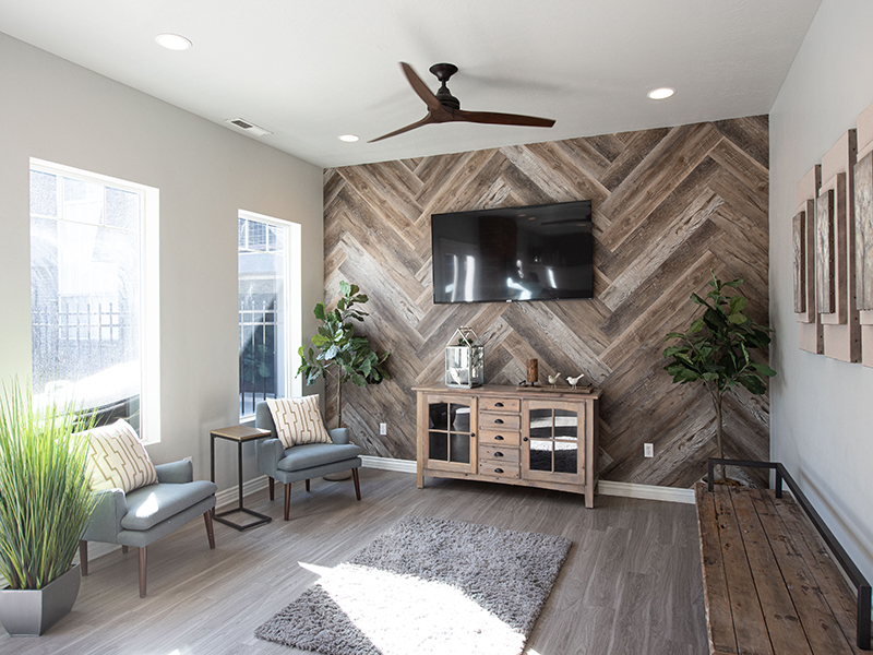 Clubhouse Interior | The Park Apartments
