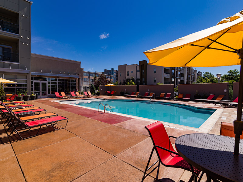 Pool | Arista Flats