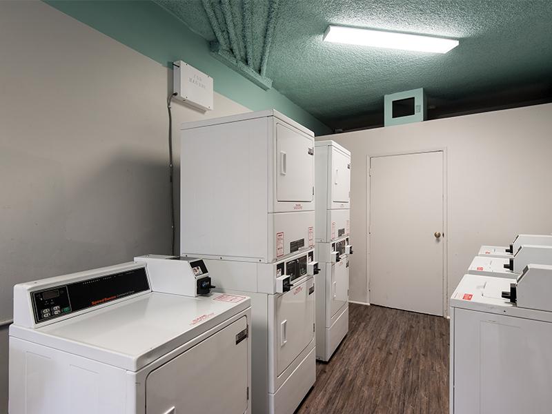 Washer and Dryer | Atrium 3733