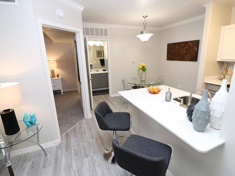 Apartments With a Mountain View | Allegro at Tanoan Albuquerque | Italia