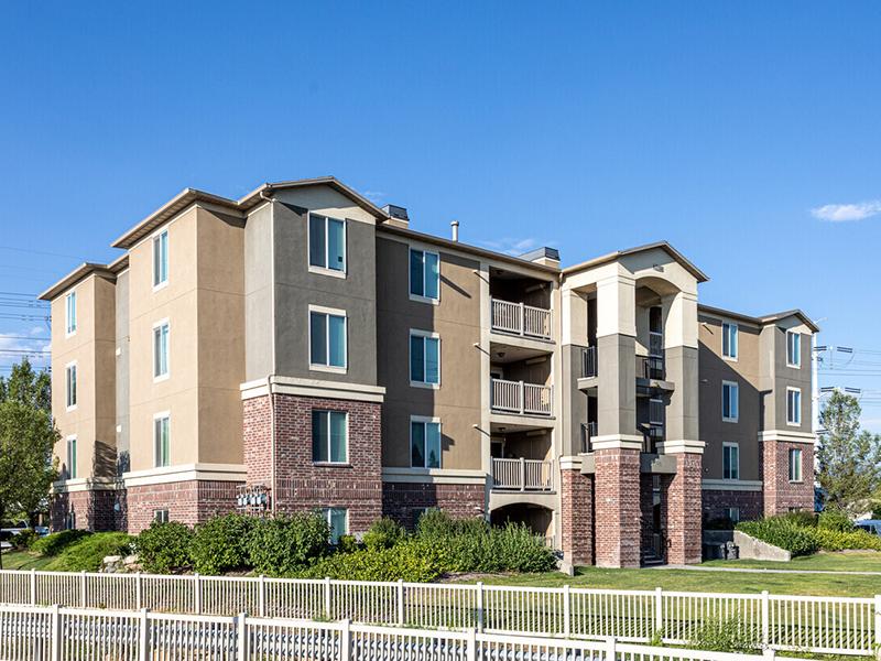 Exterior | eGate Apartments in West Valley, UT