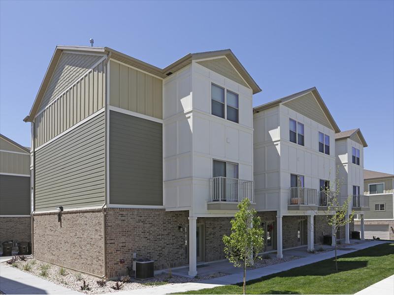 Exterior | Bella Grace