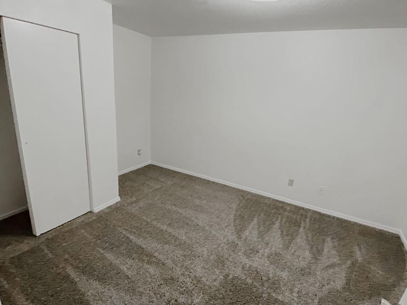 Bedroom | North Pointe Apartments
