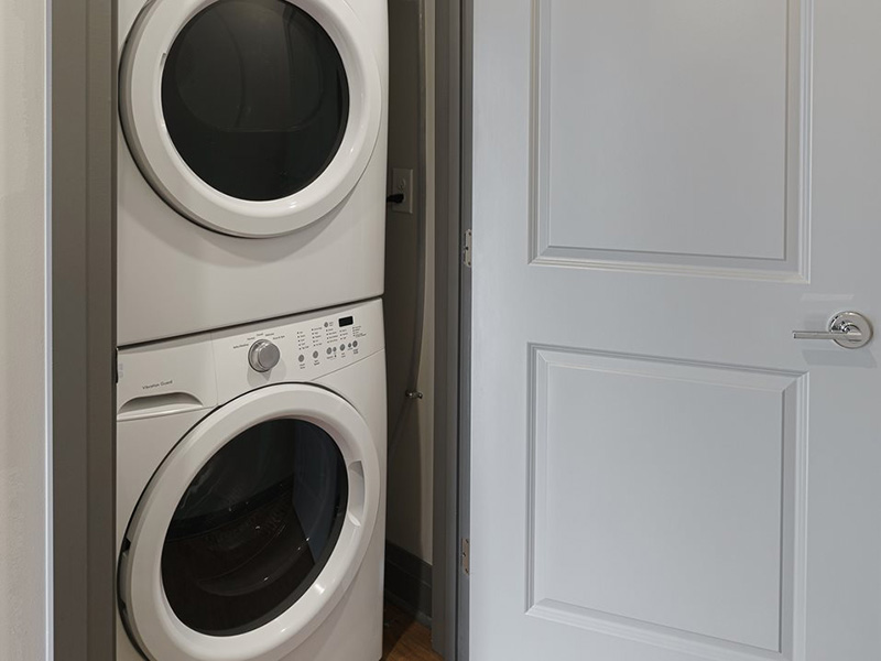 Laundry | 303 Front Street Apartments in Columbus, OH