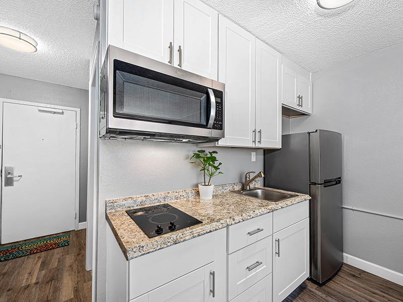 Kitchen | The Incline Apartments