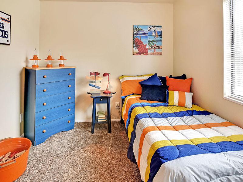 Bedroom | Fox Creek Apartments
