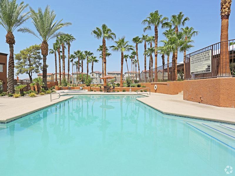 Pool | Desert Ridge Apartments