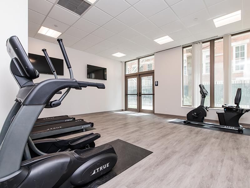 Cardio Center | Maple Pointe