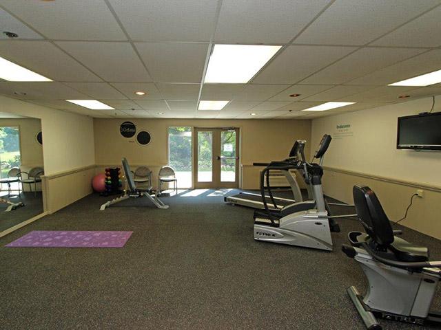 Westwood Terrace Apartments In Moline Illinois