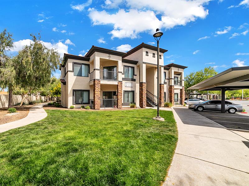Building | Town Center Apartments