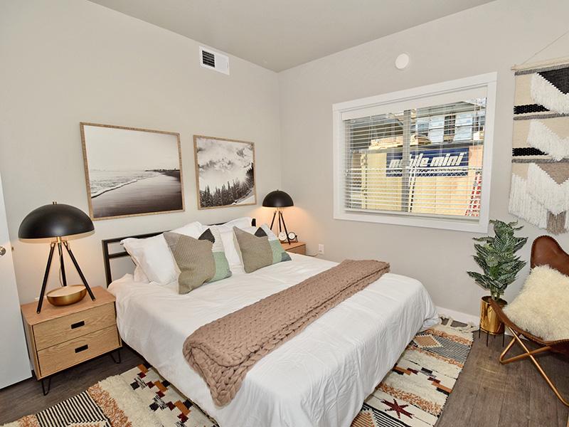 1 Bedroom Apartment At Coburn Crossing