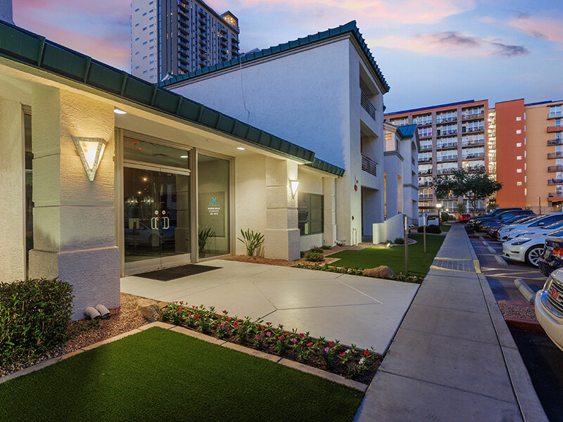 Entrance | The Met at 3rd and Fillmore Apartments in Phoenix, AZ
