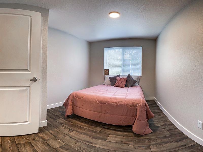 Room | Holladay on Ninth