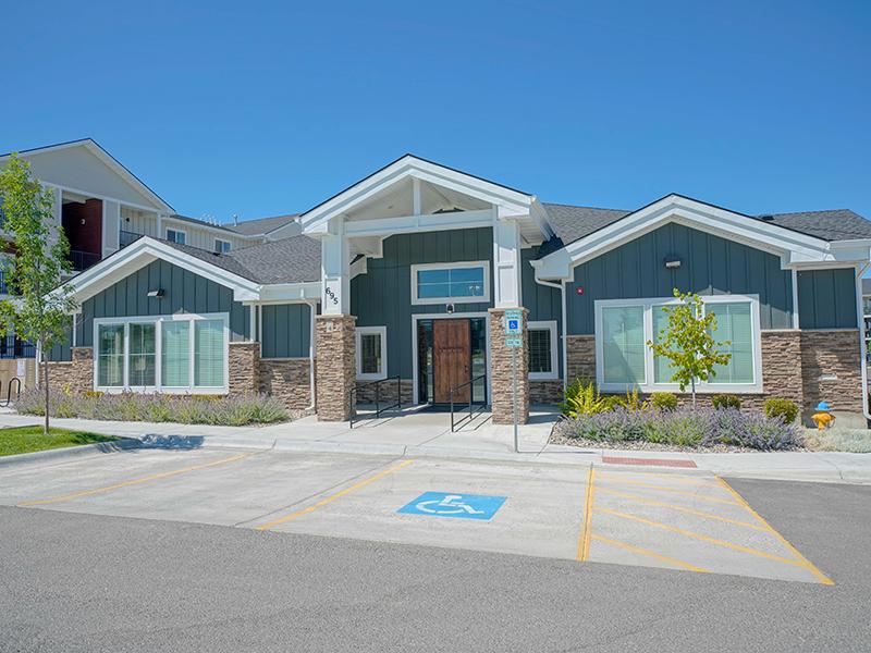 Clubhouse | Remington Apartments in Helena, MT