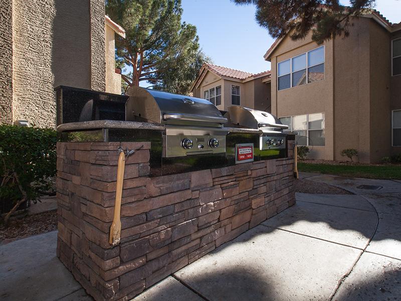 BBQ & Picnic Area | Gloria Park Villas