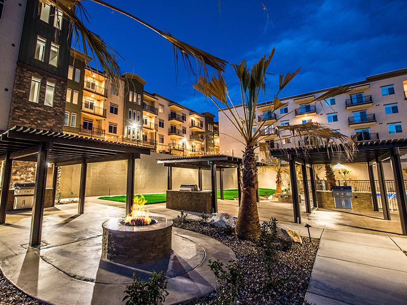 Exterior | Joule Plaza