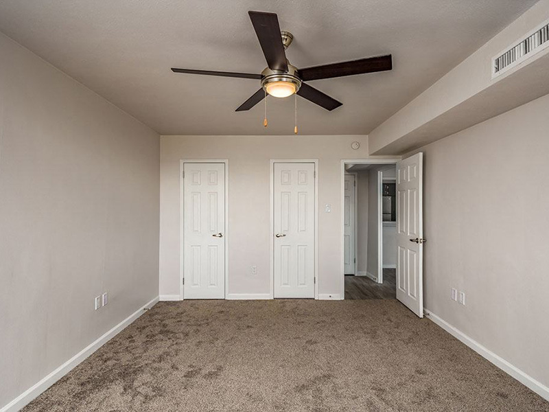 Bedrooms | The Landmark in Albuquerque, NM