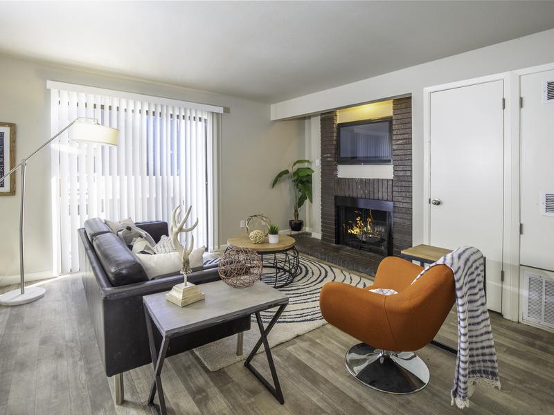 Clubhouse Lounge | Aspen Village Apartments in West Valley City, UT