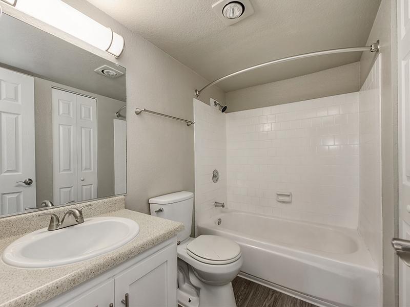 Bathroom | The Crossing at Wyndham