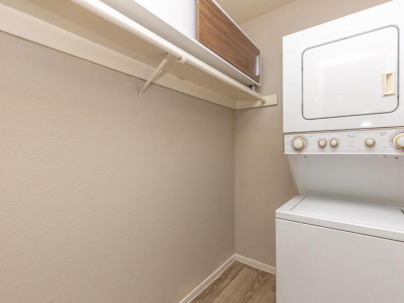Washer & Dryer | Fairways on Thunderbird