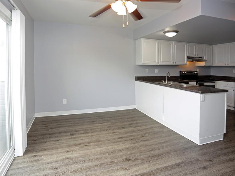 Dining Room & Kitchen | Carefree Village