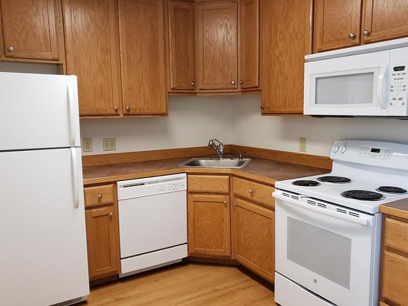 Kitchen | Helena Manor