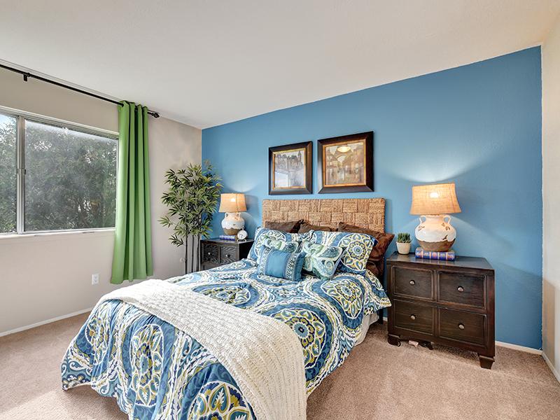 Bedroom | Township Square Apartments in Saginaw, MI