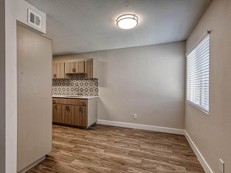 Kitchen Entrance | Park Paloma