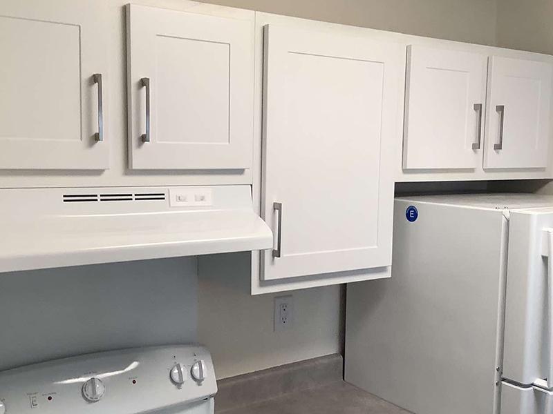 Kitchen Cabinets | Parkside Villa Apartments in Fairfield, CA
